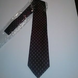 NWT Men's JoS A. Bank Tie